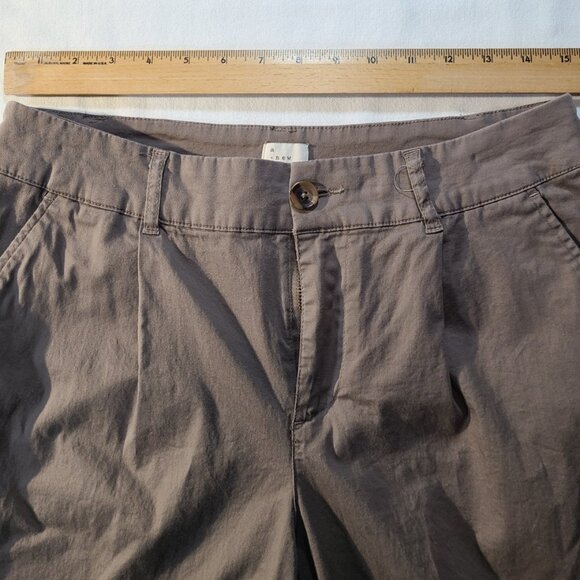 A New Day Taupe Chino Pants Size 8 High-Rise Pleated Front Tapered Leg - Picture 7 of 8